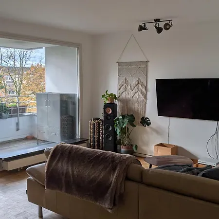 2-bedroom With Great Airport And Messe Access Düsseldorf